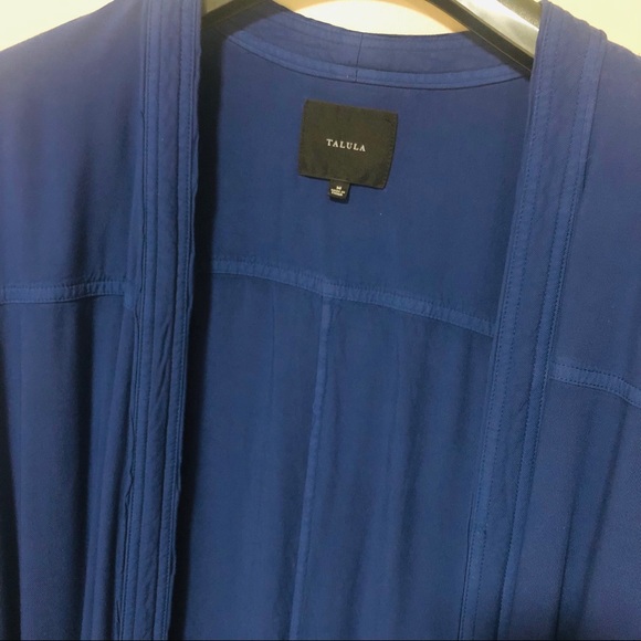 📦 2/$30 Aritzia Talula Blue open cardigan - Picture 2 of 5